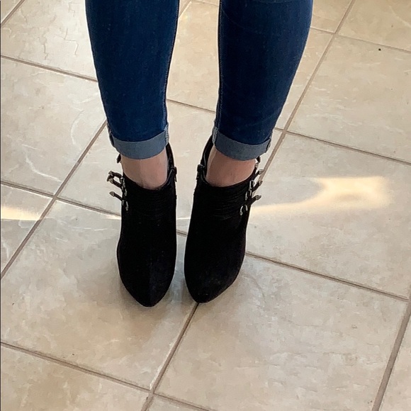 Guess booties - Picture 7 of 7